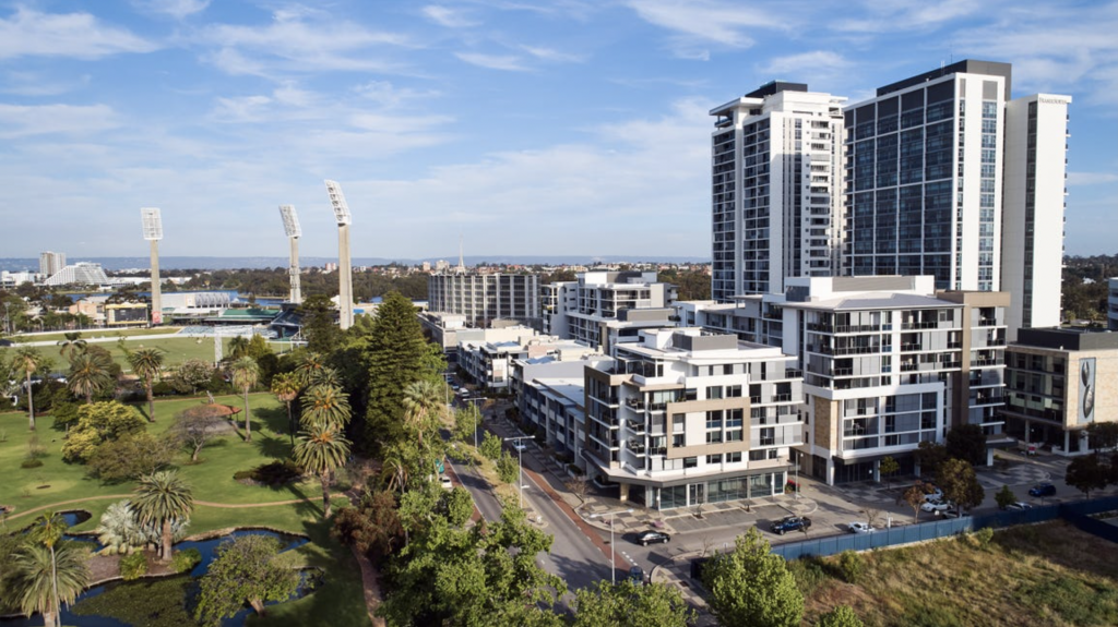 queens riverside east perth（东珀斯皇后河畔公寓）-珀斯楼盘