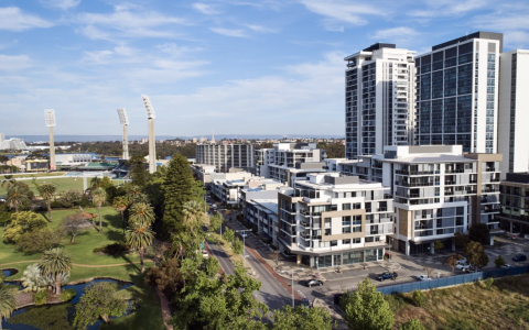 queens riverside east perth（东珀斯皇后河畔公寓）-珀斯楼盘